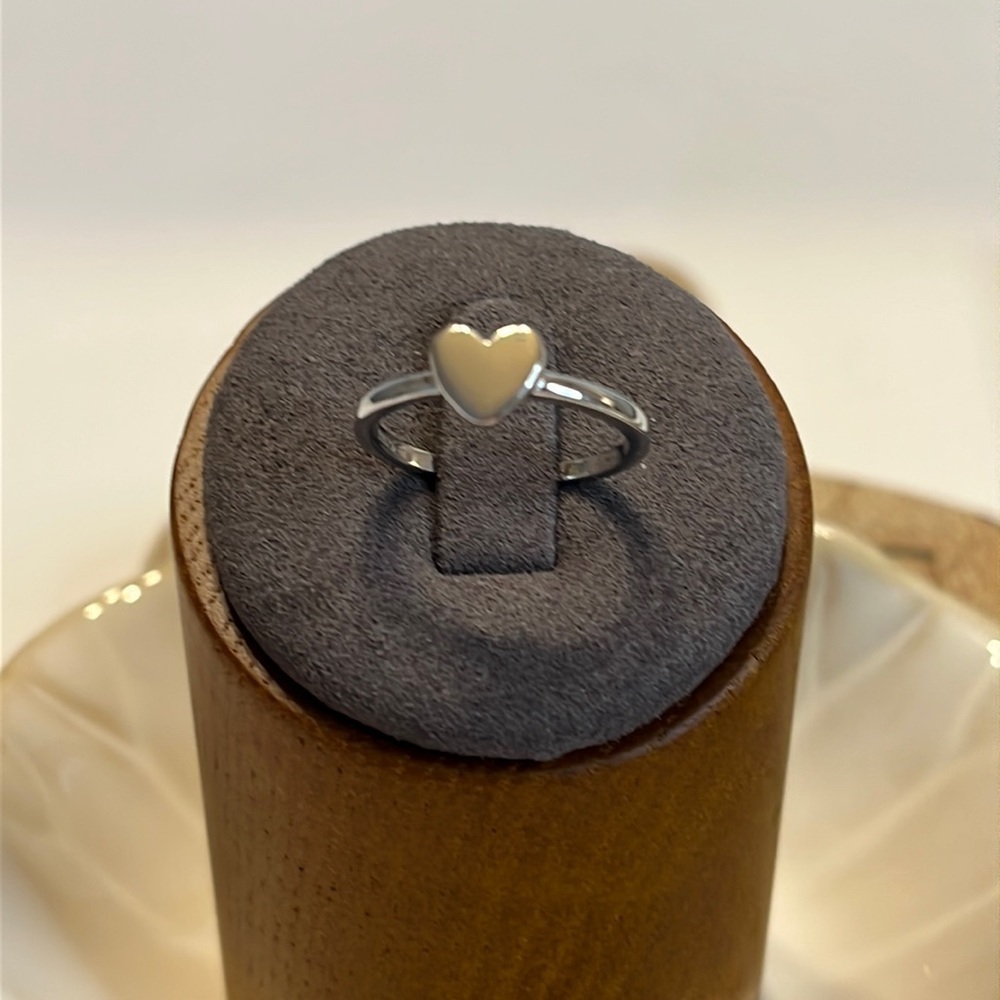 925 STERLING SILVER DAINTY SIMPLE MINIMAL HEART MIDI THUMB RING - Picture 4 of 8